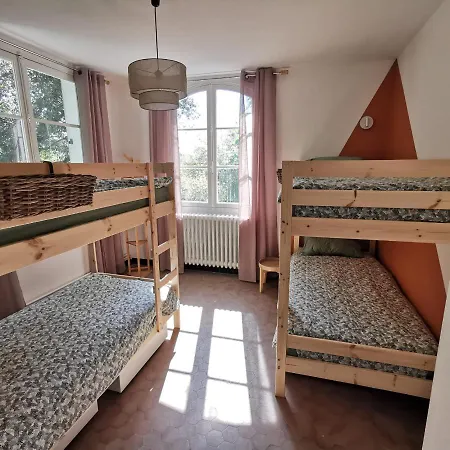 Semesterbostad « villa L'enclos » *