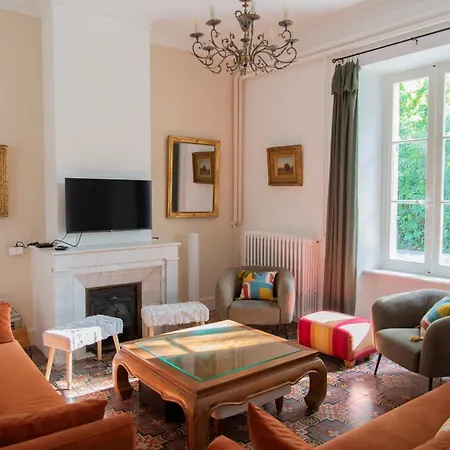 Semesterbostad « villa L'enclos »