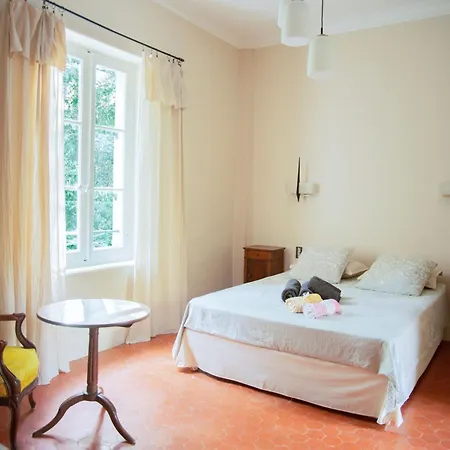 Semesterbostad « villa L'enclos »