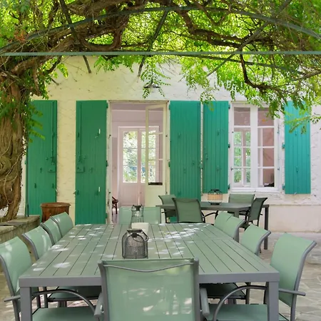 Semesterbostad « villa L'enclos »